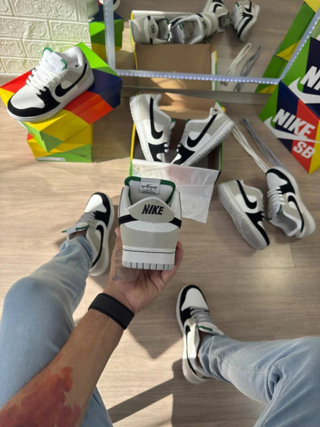 Dunk Low Branco + Binde Exclusivo
