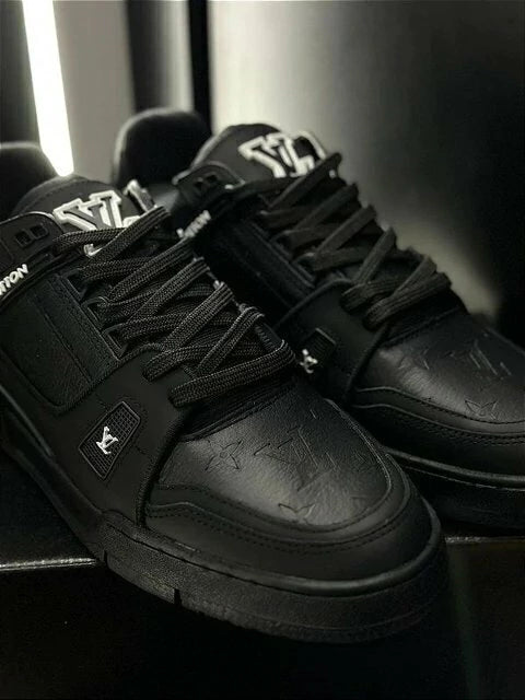 Louis Vuitton Trainer Black + Brinde Exclusivo